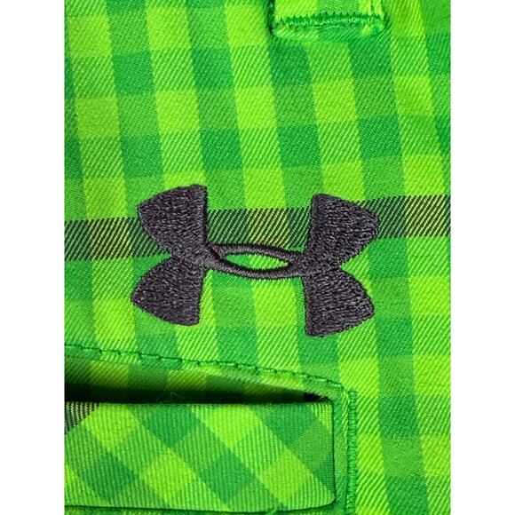 Under Armour Golf Matchplay Striped‎ Shorts Volt Green Mens 34 Minecraft Color - Picture 6 of 9